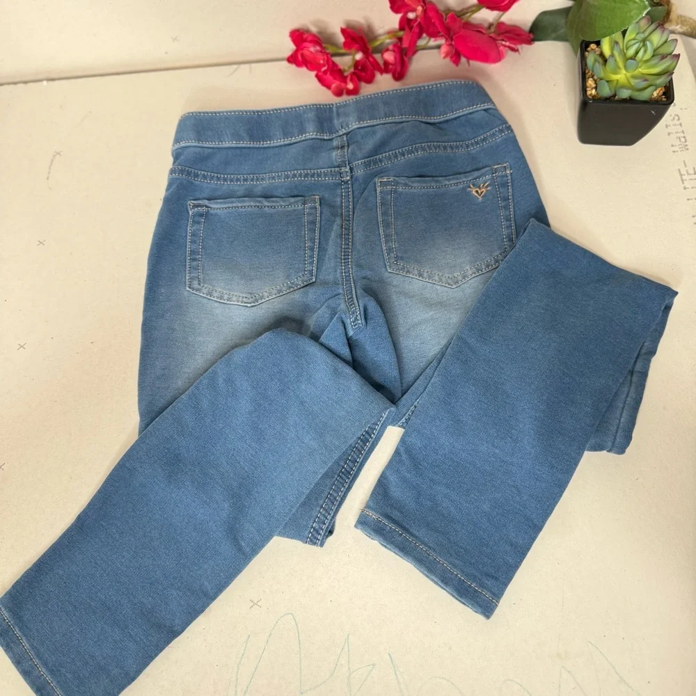 💙 Justice Girl Leggings/ Jeans 👖💙
